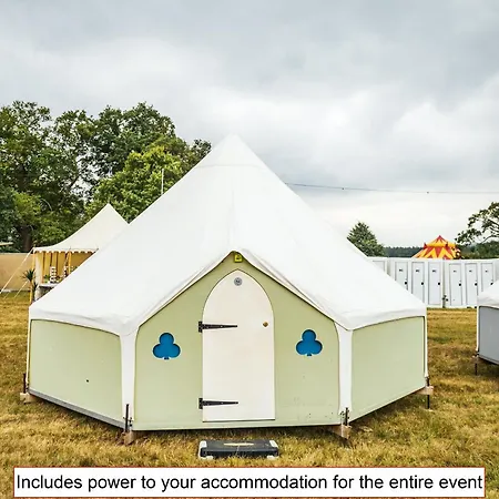 Silverstone Glamping And Pre-Pitched Camping With Intentsgp Exterior photo
